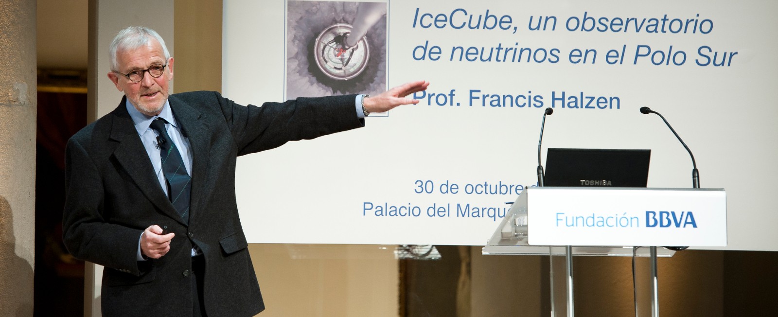 FRANCIS_HALZEN_CONF_1600X650