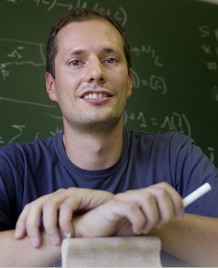 Premios_Matematicas_2015_Luis_Hernandez_Corbato_314x387