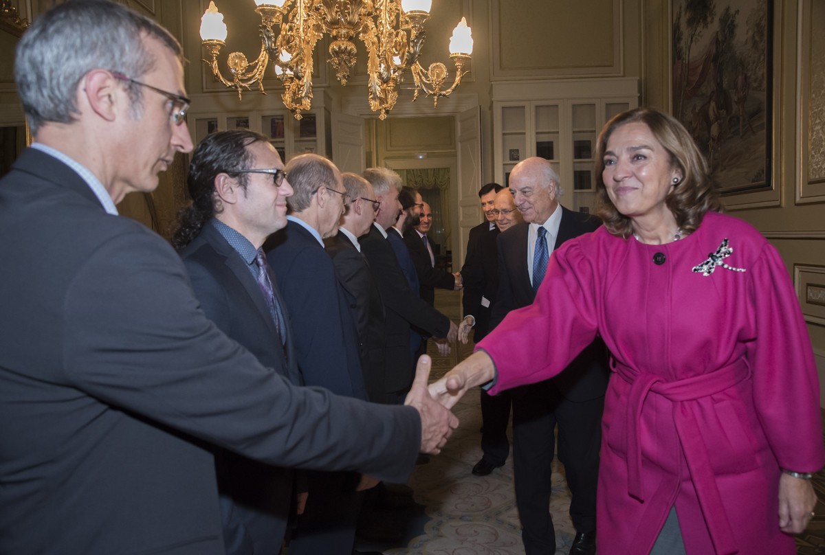 Ceremonia_Premios_Fisica_2017_saludo_inicial