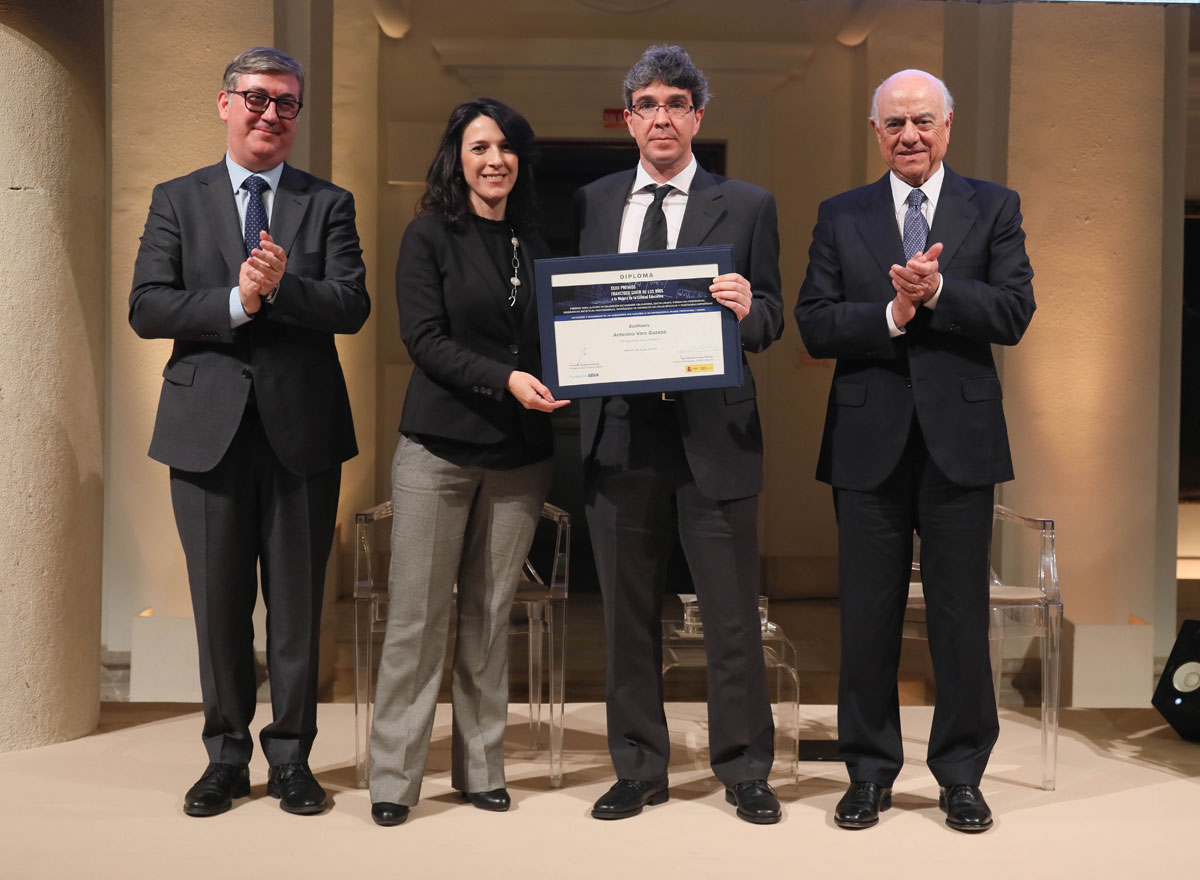 premio_aplicacion_y_desarrollo_habilidades_ies_vegas_bajas_ceremonia_giner_2018