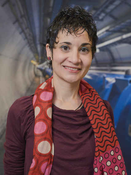 María Moreno Llácer, premio Investigador Novel en Física Experimental 2018