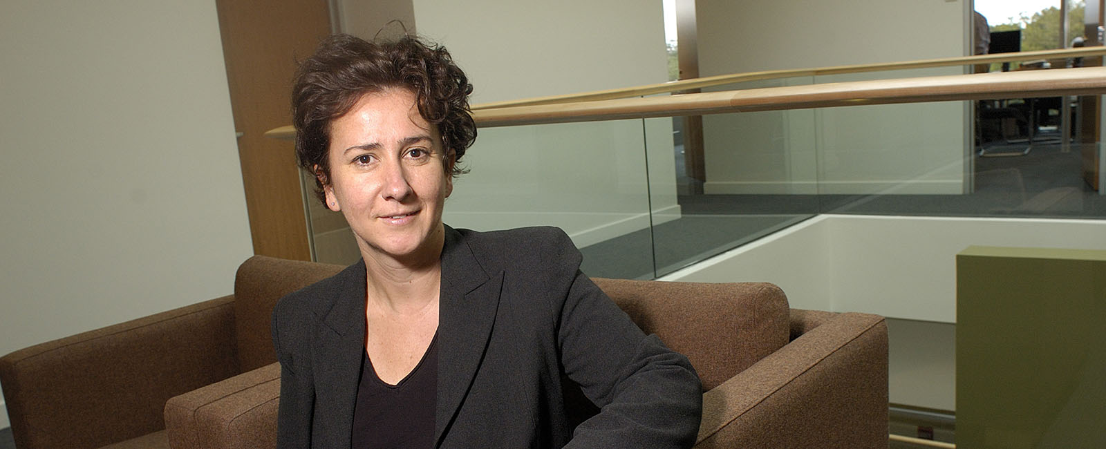 Monika_Piazzesi_1600x650