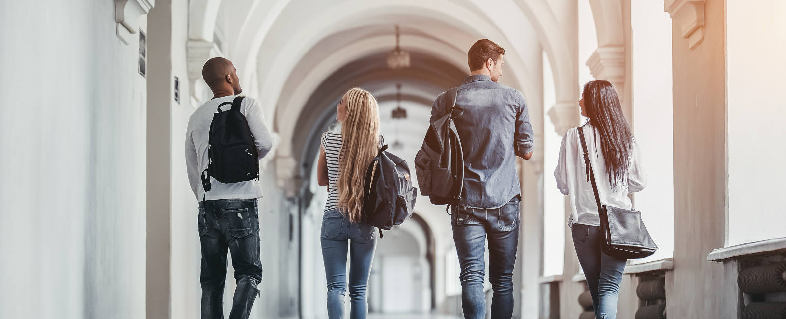Estudio de Opinión Pública sobre Universitarios en España