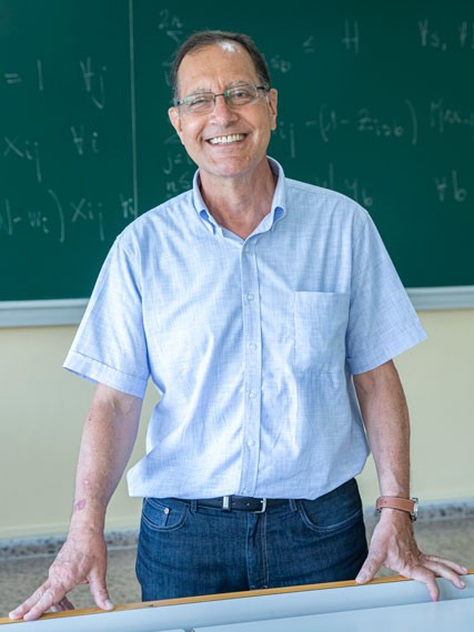 Ramón Álvarez-Valdés Olaguíbel, Medalla de la Sociedad de Estadística e Investigación Operativa 2023