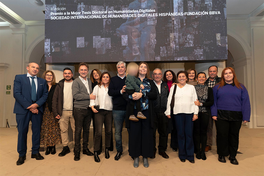 familia_alcalde_premio_mejor_tesis_humanidades_digitales_mariajoseginzo