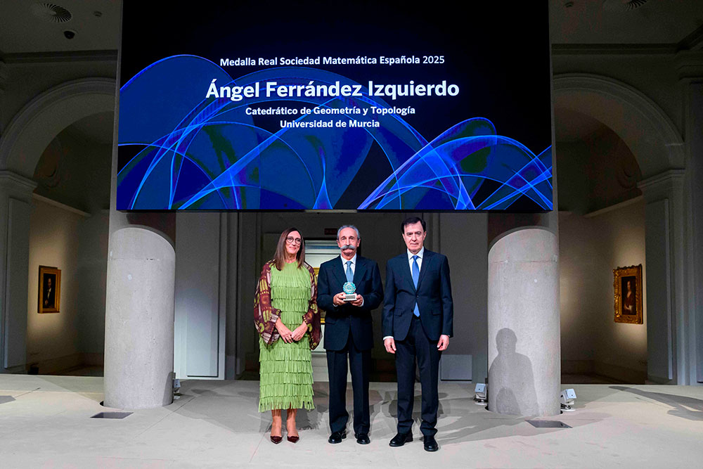 xi-premios-matematicas 21