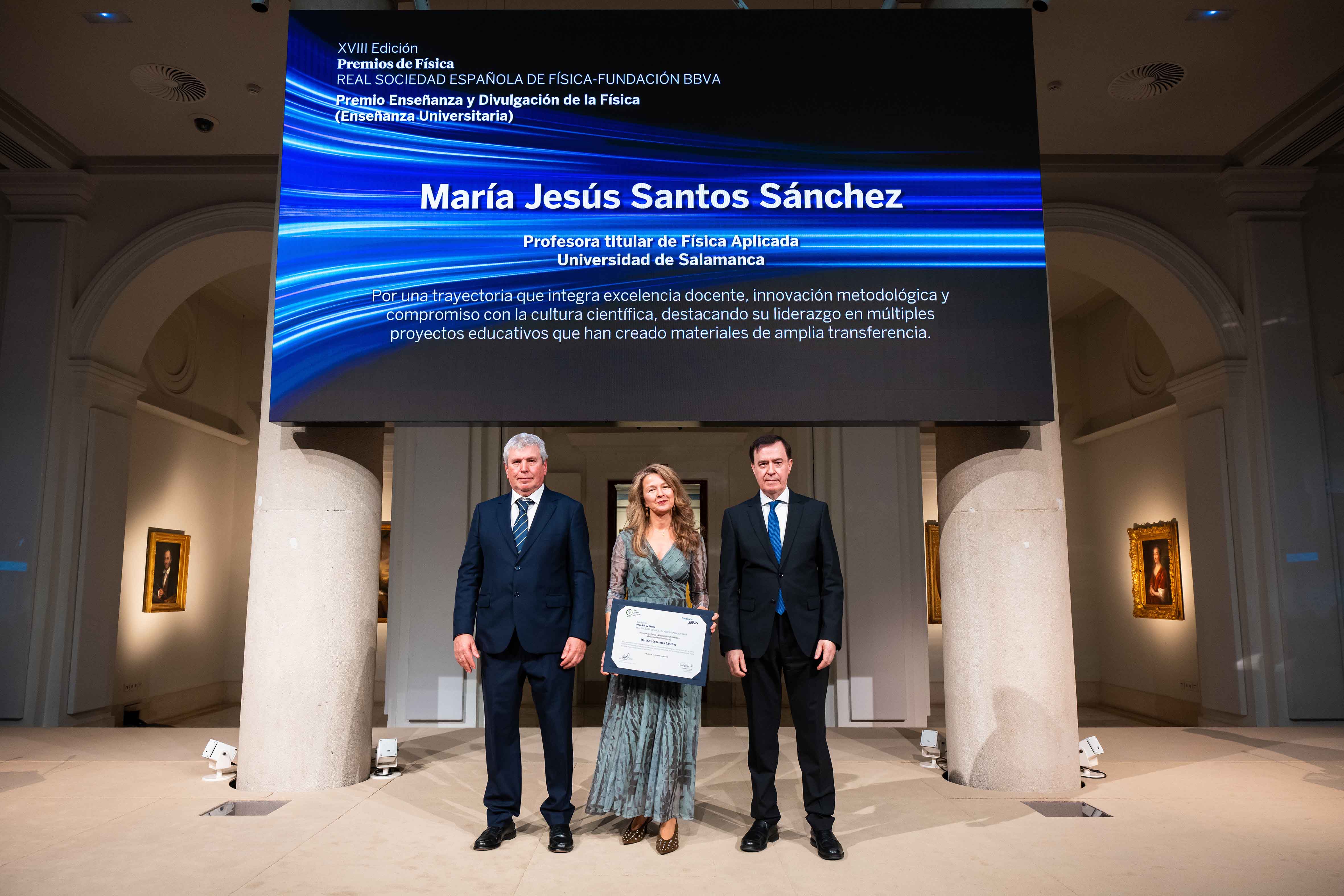 2025-12-04 Ceremonia Premios Fisica 027