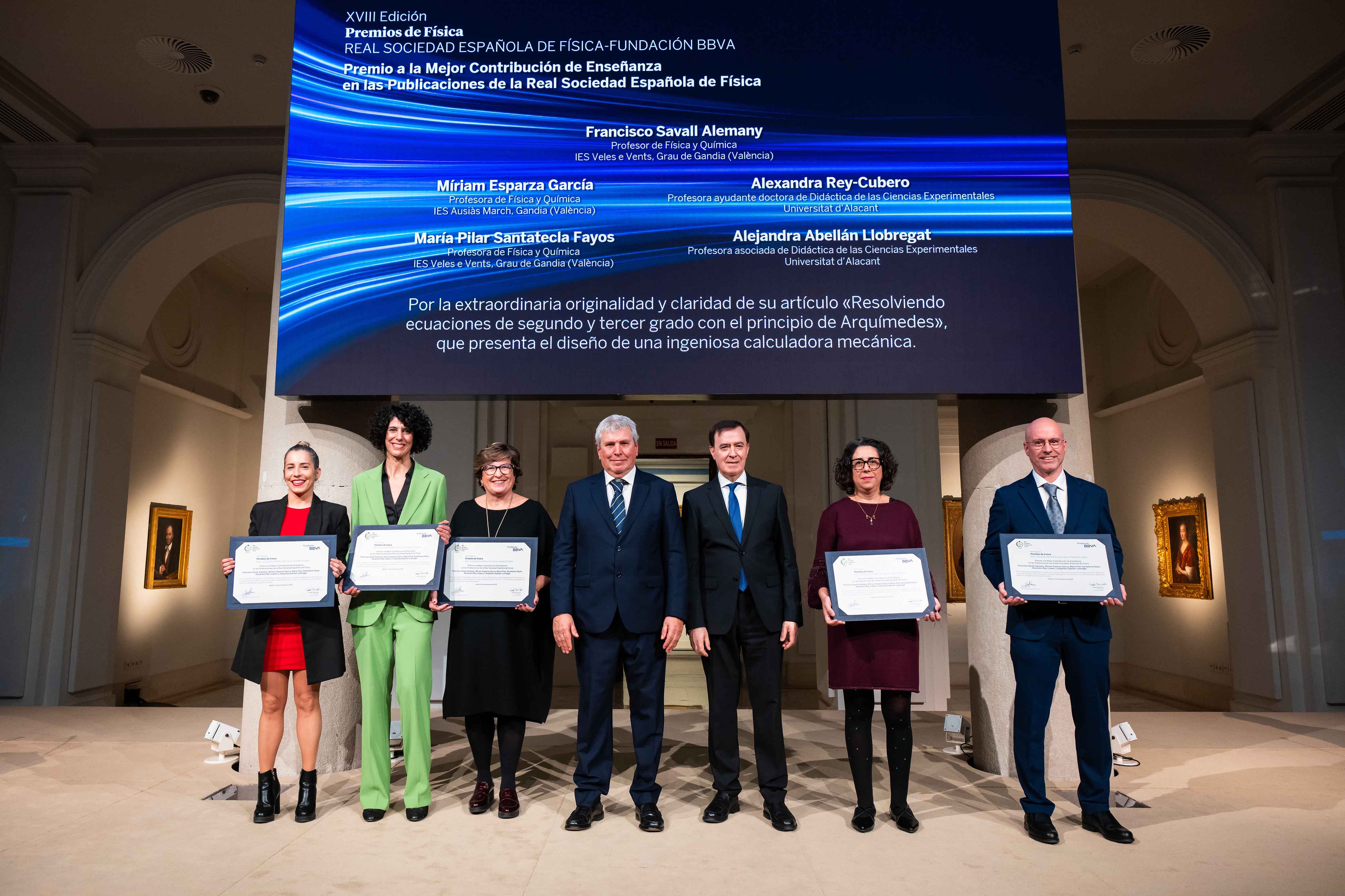 2025-12-04 Ceremonia Premios Fisica 030