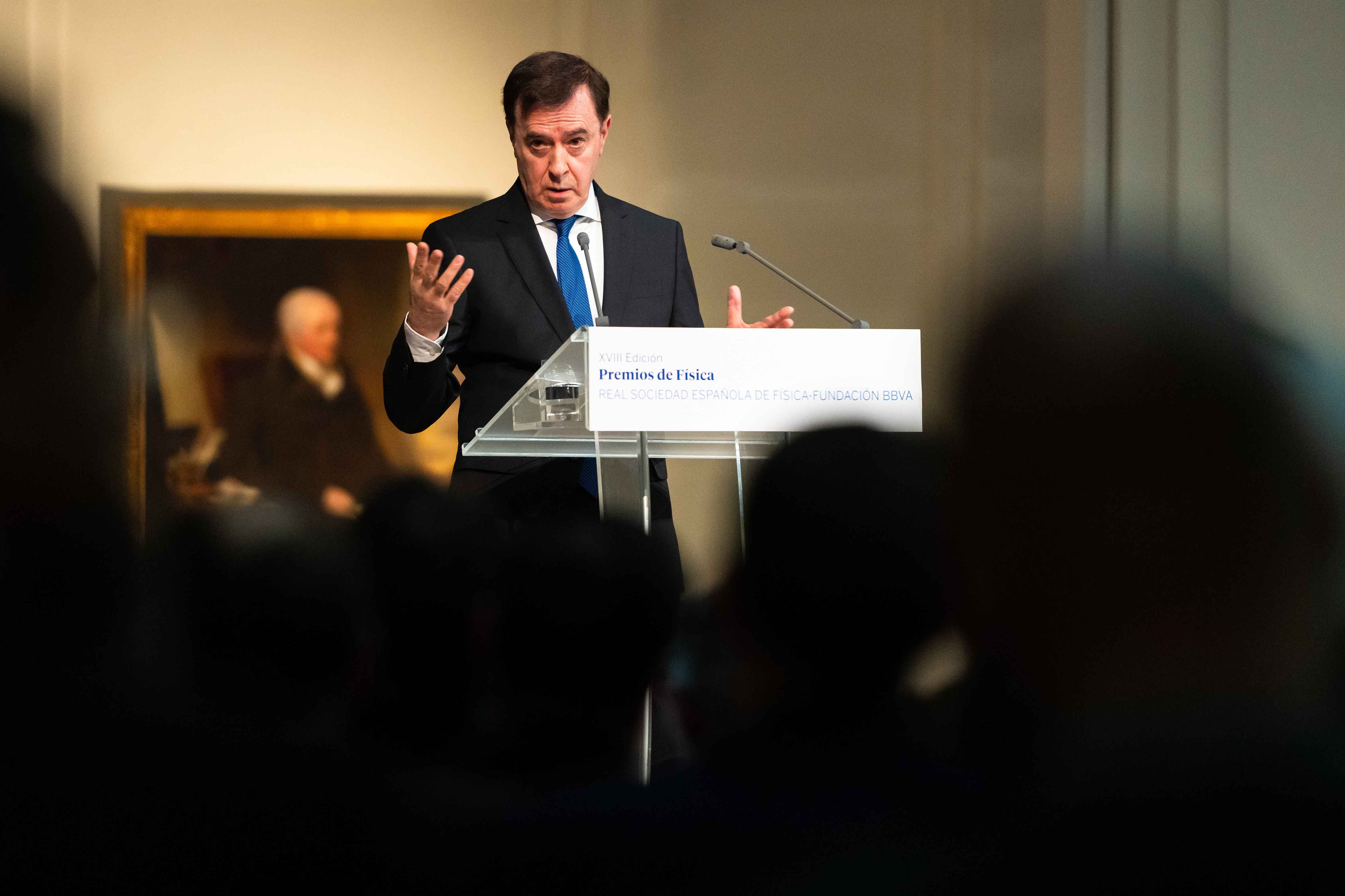 2025-12-04 Ceremonia Premios Fisica 086